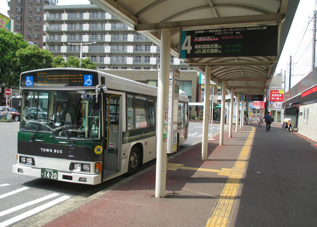 JR稲毛駅（総武線）からのアクセス
