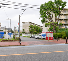 車でお越しの方へ1